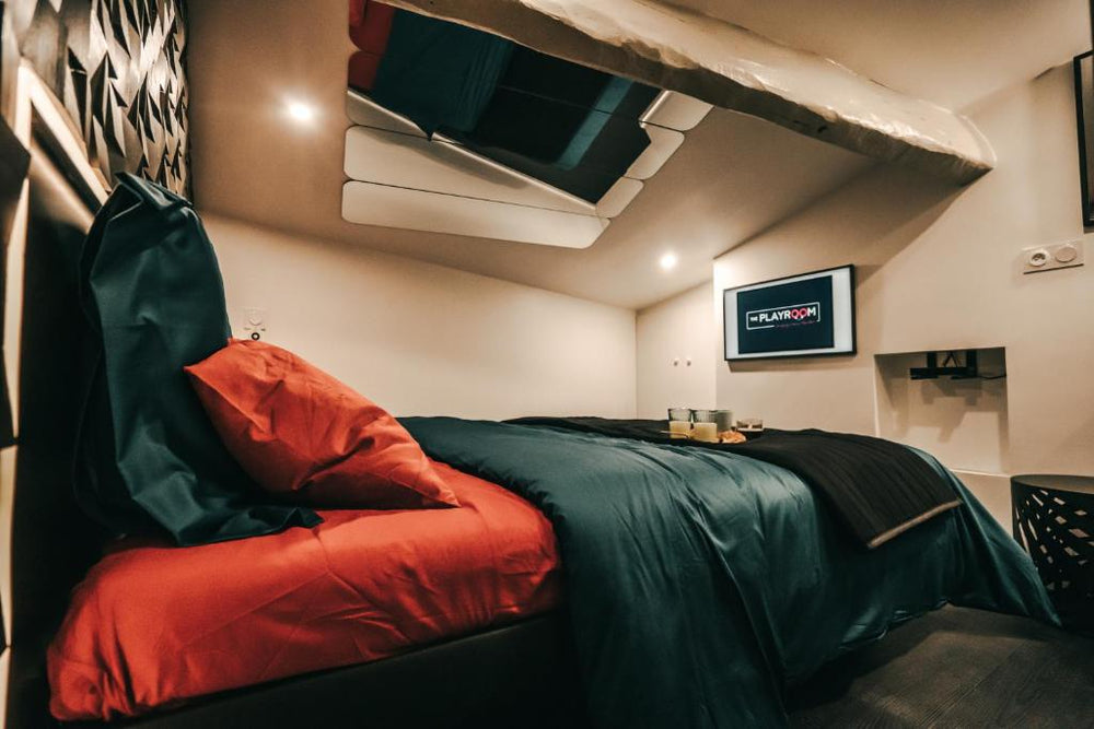 LOVE ROOM Bordeaux Playroom avec salle de jeux pour adultes et lit à eau chauffant - Bordeaux11 de LOVE ROOM Bordeaux Playroom avec salle de jeux pour adultes et lit à eau chauffant