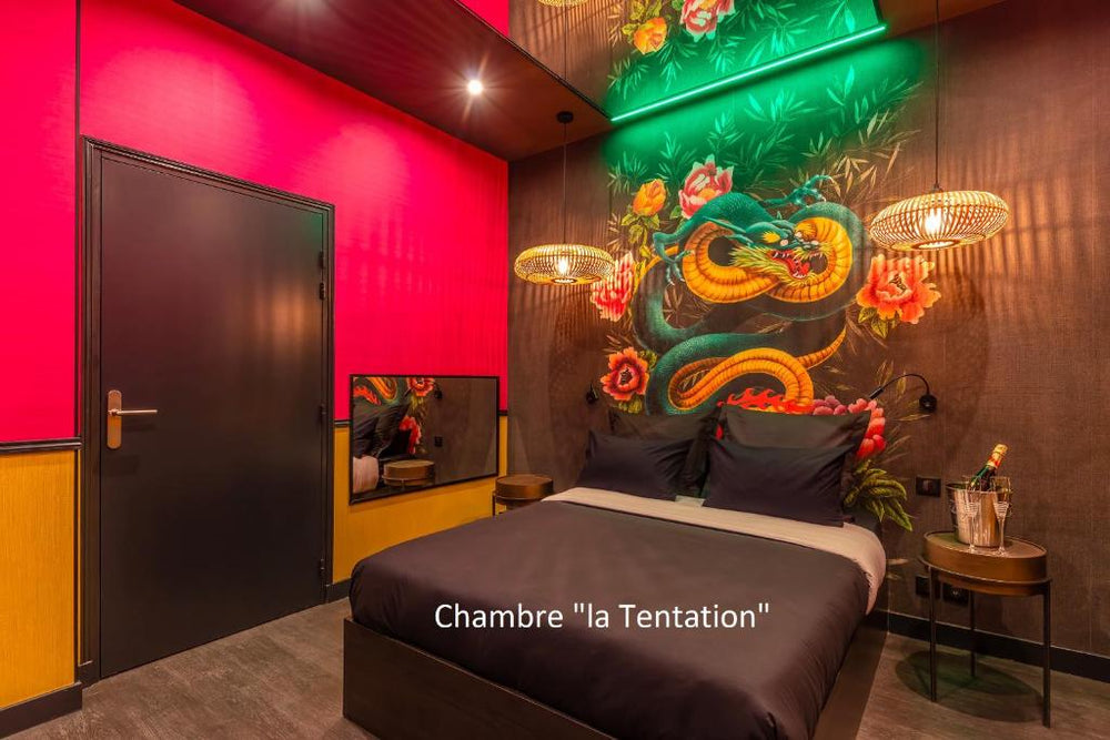 Love Hôtel avec nuit insolite au Dandy et Jacuzzi privatisé - Paris32 de Love Hôtel avec nuit insolite au Dandy et Jacuzzi privatisé