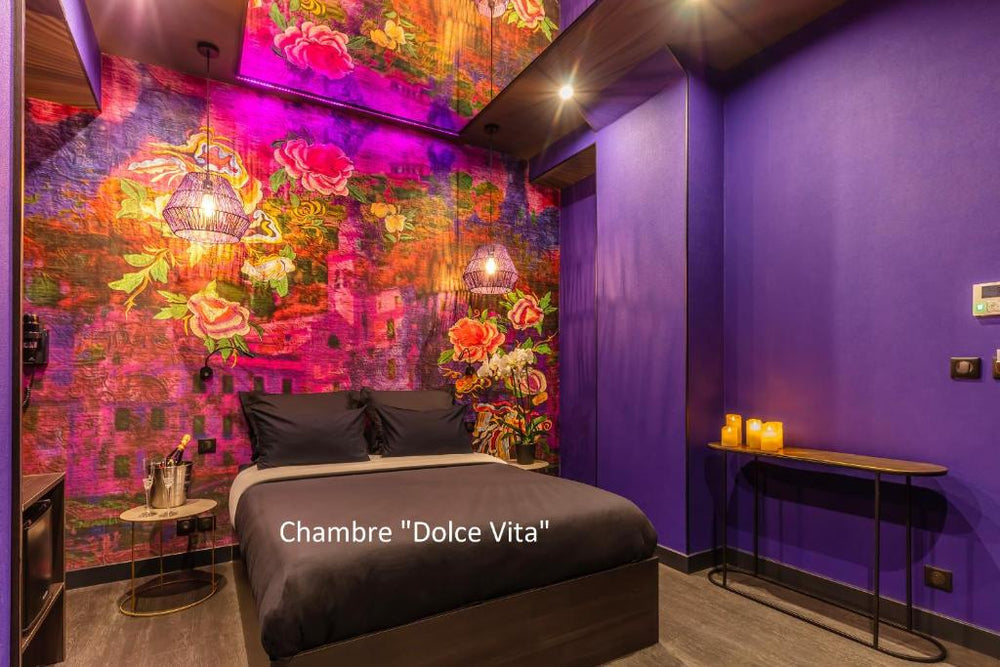 Love Hôtel avec nuit insolite au Dandy et Jacuzzi privatisé - Paris30 de Love Hôtel avec nuit insolite au Dandy et Jacuzzi privatisé