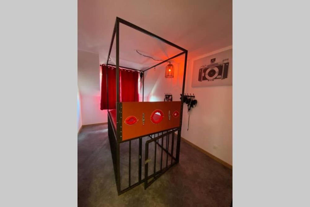 Love Room - L'Atelier Des Nuan'S - Horbourg9 de Love Room - L'Atelier Des Nuan'S