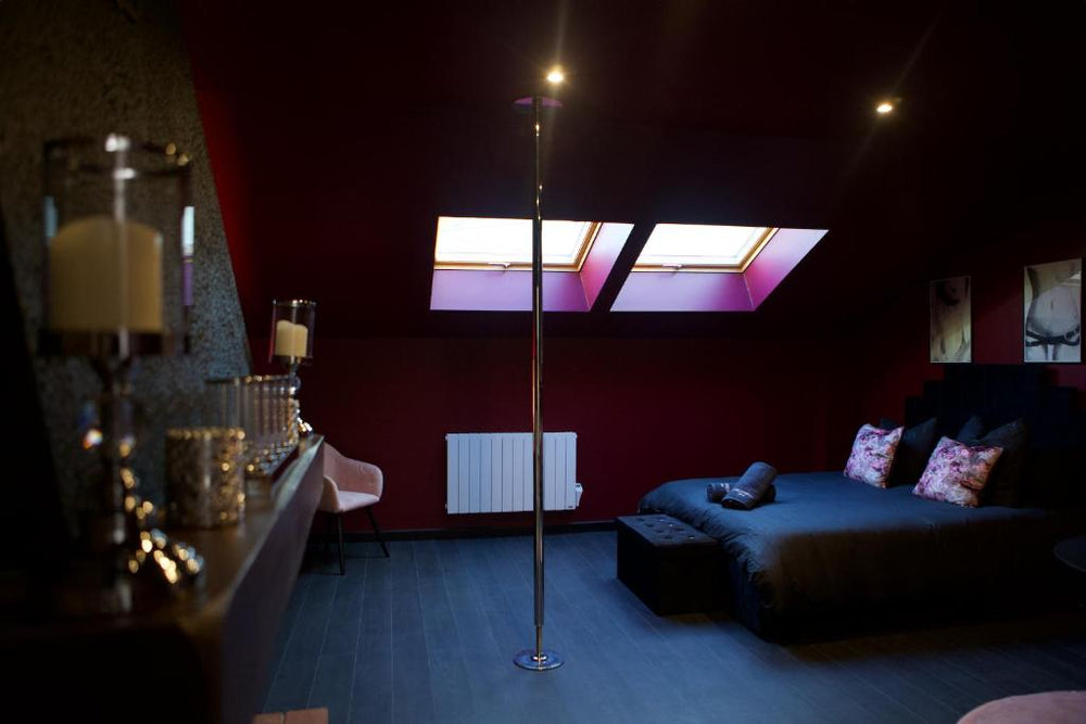 PARENTHESE LOVE - Amour & Tentation Suite Balnéo SPA Proche Orly-Paris - La Ville-du-Bois32 de PARENTHESE LOVE - Amour & Tentation Suite Balnéo SPA Proche Orly-Paris