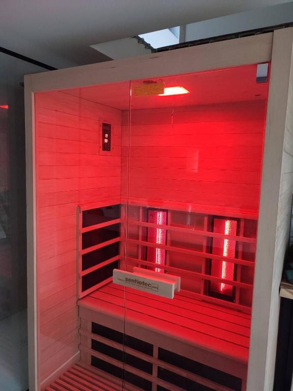 Gîte Ange ou Démon, jacuzzi, sauna, love room, location à la journée - Benfeld6 de Gîte Ange ou Démon, jacuzzi, sauna, love room, location à la journée