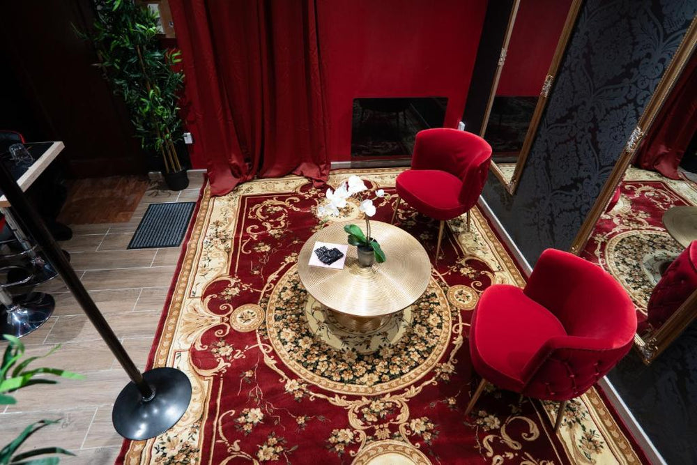 Capsule Secret - Jacuzzi - Netflix & Home cinéma - Jeux de couple - Barre de pole dance - Valenciennes21 de Capsule Secret - Jacuzzi - Netflix & Home cinéma - Jeux de couple - Barre de pole dance