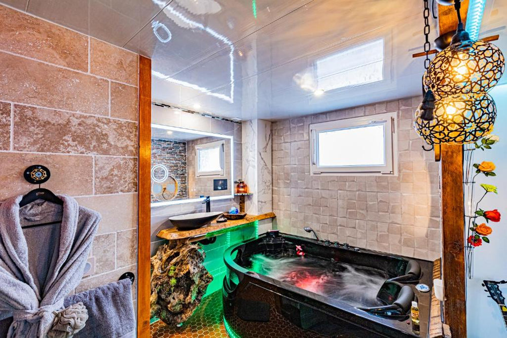 Le Néflier Dijon - appart balnéo - SPA romantique pour 2 - Dijon34 de Le Néflier Dijon - appart balnéo - SPA romantique pour 2