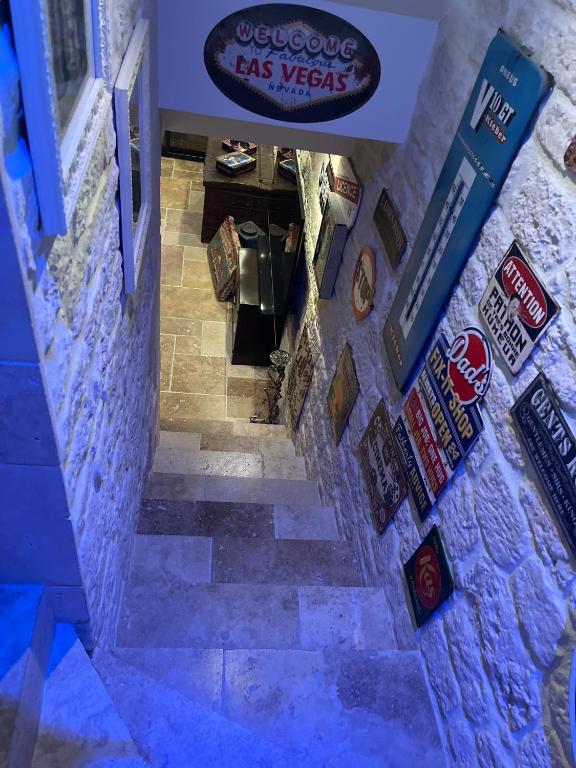 SUITE 785 Chambre Jacuzzi Sauna - Montauban26 de SUITE 785 Chambre Jacuzzi Sauna