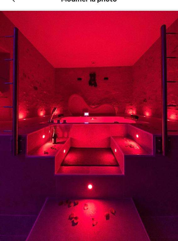 L'indiscrete Love Room - Hammam-Sauna-SPA - Saint-Cyr-sur-Loire19 de L'indiscrete Love Room - Hammam-Sauna-SPA
