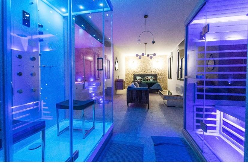 L'indiscrete Love Room - Hammam-Sauna-SPA - Saint-Cyr-sur-Loire3 de L'indiscrete Love Room - Hammam-Sauna-SPA