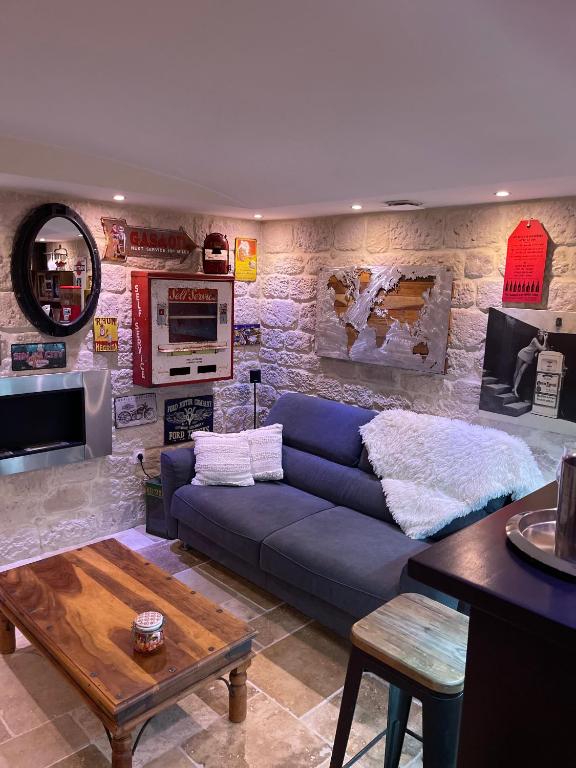 SUITE 785 Chambre Jacuzzi Sauna - Montauban28 de SUITE 785 Chambre Jacuzzi Sauna