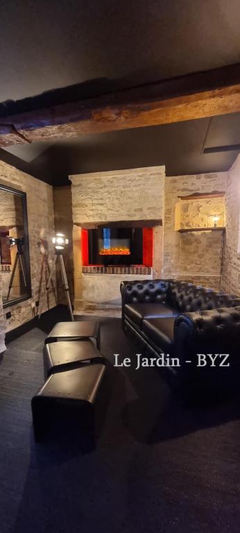 Bayeuzen Le Jardin - Nuit Romantique et Spa Privatif Bayeux - Bayeux7 de Bayeuzen Le Jardin - Nuit Romantique et Spa Privatif Bayeux