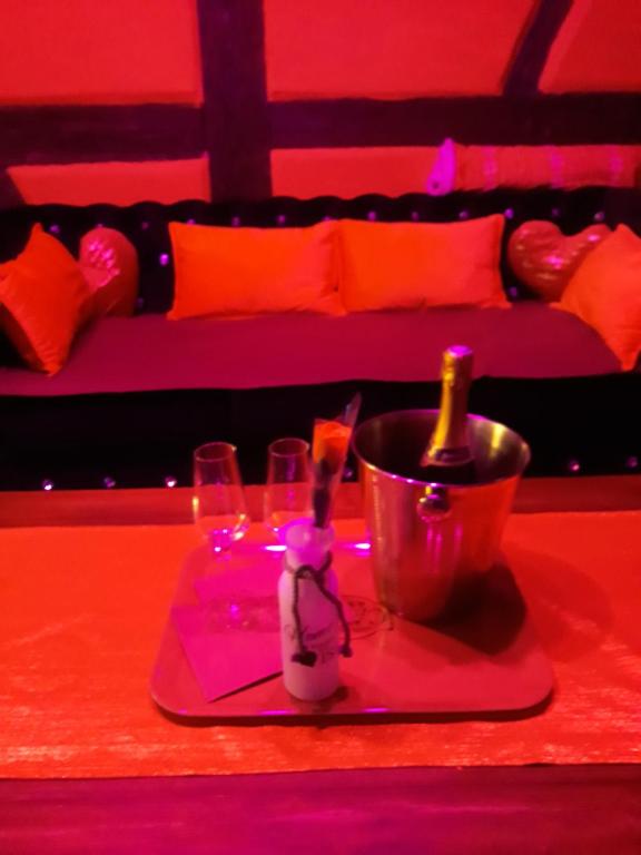 LOVE ROOM Le rouge et noir - Barr20 de LOVE ROOM Le rouge et noir