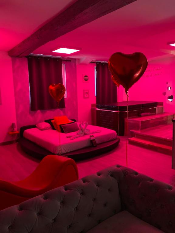Suite Cupidon- Domaine des trois châteaux - Moisenay46 de Suite Cupidon- Domaine des trois châteaux