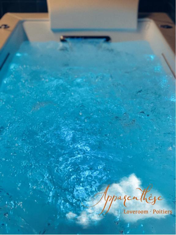 Apparenthèse Love Room Jacuzzi Sauna - Poitiers18 de Apparenthèse Love Room Jacuzzi Sauna