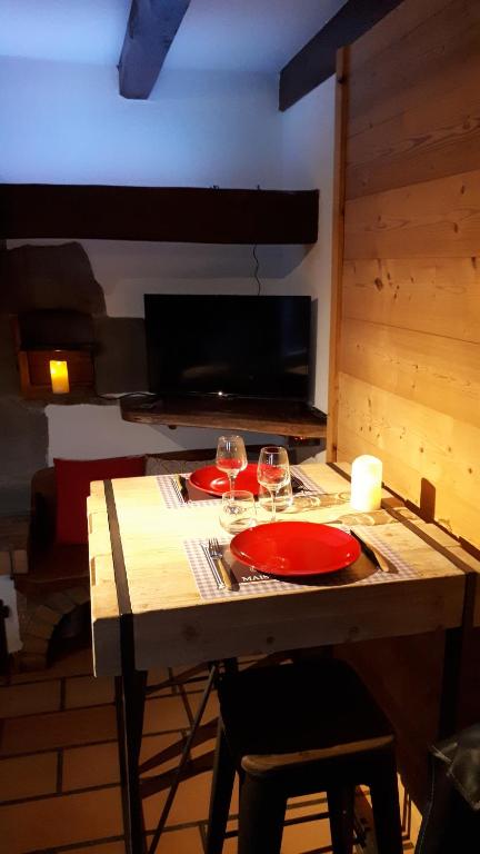 GITE Chambre SPA Privé DE L'ANCIENNE FERME - Vallières17 de GITE Chambre SPA Privé DE L'ANCIENNE FERME