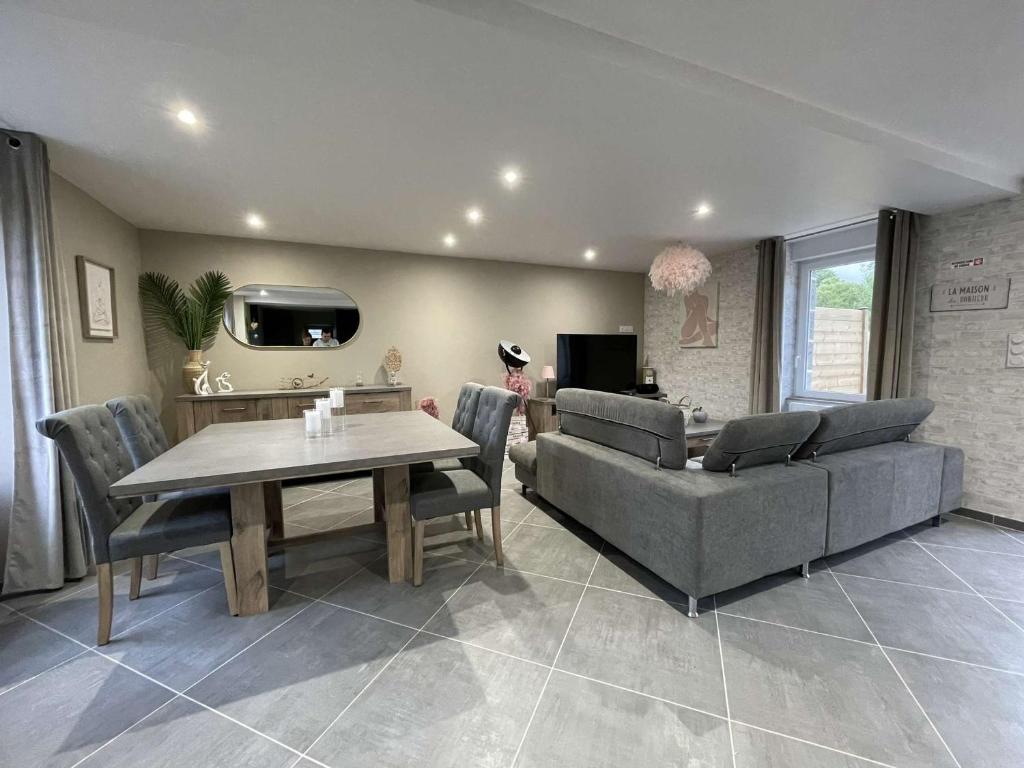 Love room le temps d'un plaisir - Landisacq