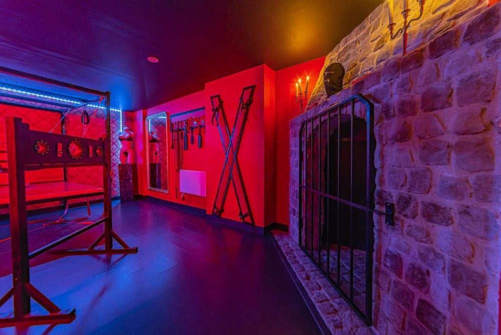 Playroom XXL Loft LOVE Room avec Espace spa Terrasse vue sur les toits Salle de jeux pour adultes Libourne centre 10 min de St Emilion Proche Bordeaux - Libourne22 de Playroom XXL Loft LOVE Room avec Espace spa Terrasse vue sur les toits Salle de jeux pour adultes Libourne centre 10 min de St Emilion Proche Bordeaux