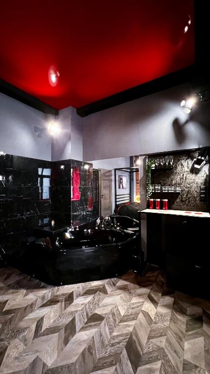 BDSM Red Room Apartment - Łódź13 de BDSM Red Room Apartment