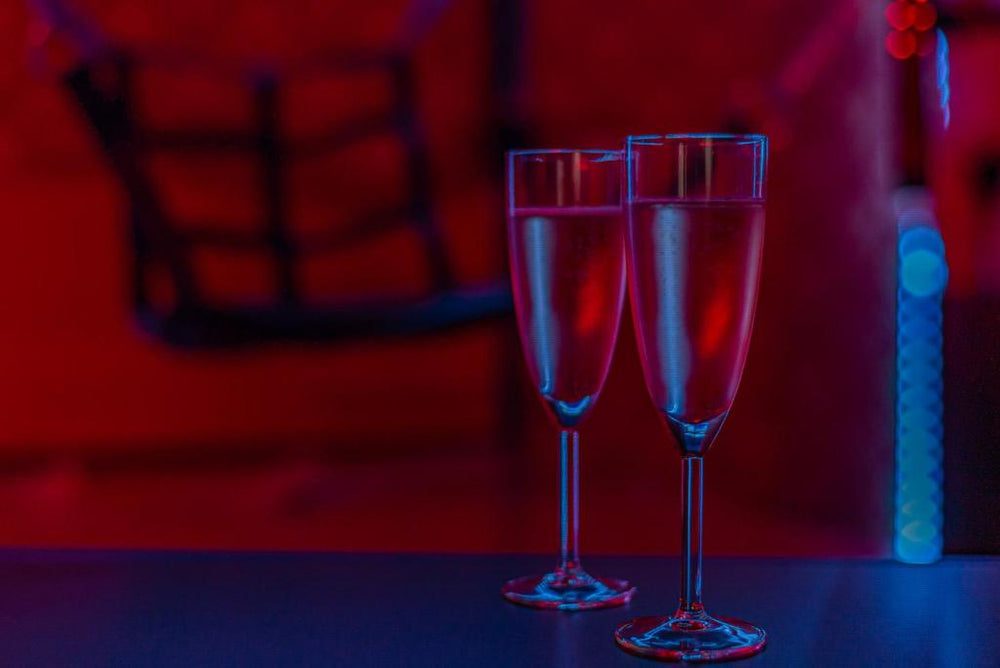 Playroom XXL Loft LOVE Room avec Espace spa Terrasse vue sur les toits Salle de jeux pour adultes Libourne centre 10 min de St Emilion Proche Bordeaux - Libourne6 de Playroom XXL Loft LOVE Room avec Espace spa Terrasse vue sur les toits Salle de jeux pour adultes Libourne centre 10 min de St Emilion Proche Bordeaux