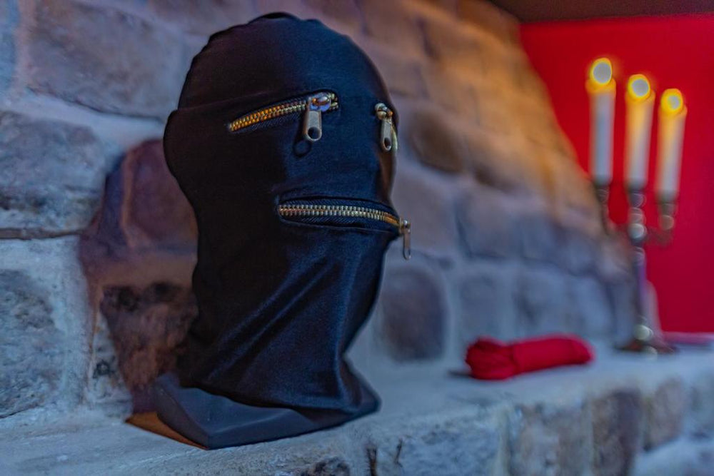 Playroom XXL Loft LOVE Room avec Espace spa Terrasse vue sur les toits Salle de jeux pour adultes Libourne centre 10 min de St Emilion Proche Bordeaux - Libourne7 de Playroom XXL Loft LOVE Room avec Espace spa Terrasse vue sur les toits Salle de jeux pour adultes Libourne centre 10 min de St Emilion Proche Bordeaux