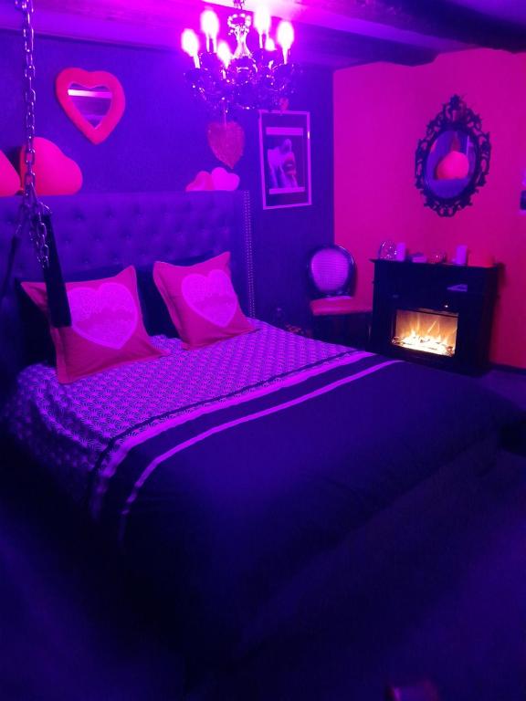 LOVE ROOM Le rouge et noir - Barr17 de LOVE ROOM Le rouge et noir