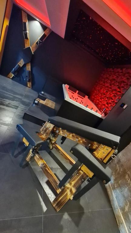 LOVEROOM "Des Chaines Les Passions" - Bargemon15 de LOVEROOM "Des Chaines Les Passions"