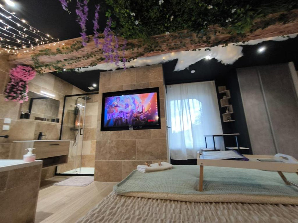 L'éxperience LOVE ROOM - LʼÉtrat30 de L'éxperience LOVE ROOM