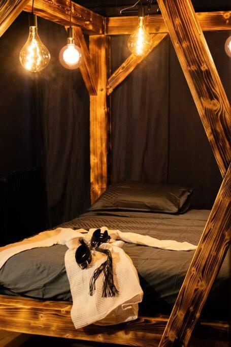 Love Room L'EgliX - Saint-Vit3 de Love Room L'EgliX