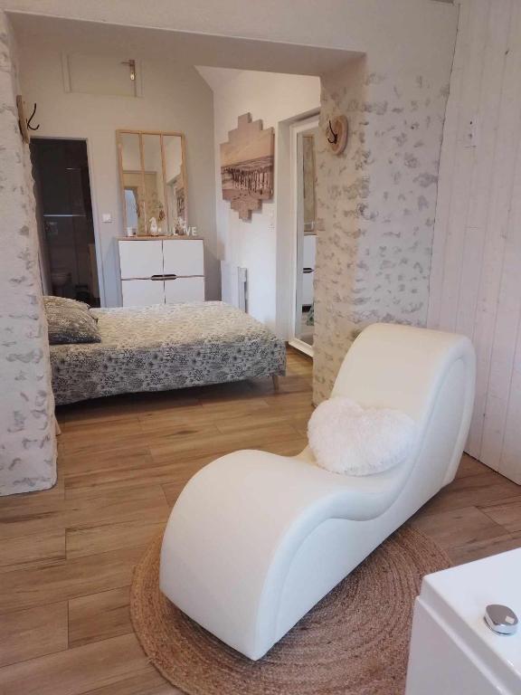Gîtes & SPA du bien-être - Courgains4 de Gîtes & SPA du bien-être
