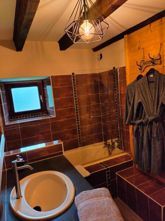 GITE Chambre SPA Privé DE L'ANCIENNE FERME - Vallières23 de GITE Chambre SPA Privé DE L'ANCIENNE FERME