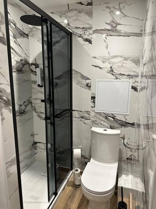 Exclusive Room BLOIS - Love Room - Saint-Gervais-la-Forêt8 de Exclusive Room BLOIS - Love Room