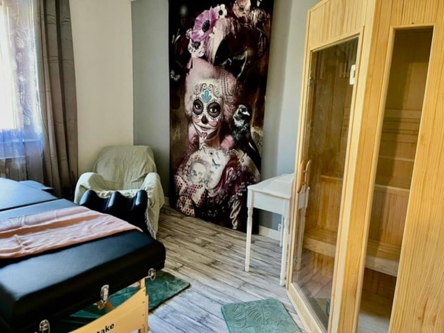 Love Room : Lovely Room 61 - Saint-Clair-de-Halouze37 de Love Room : Lovely Room 61