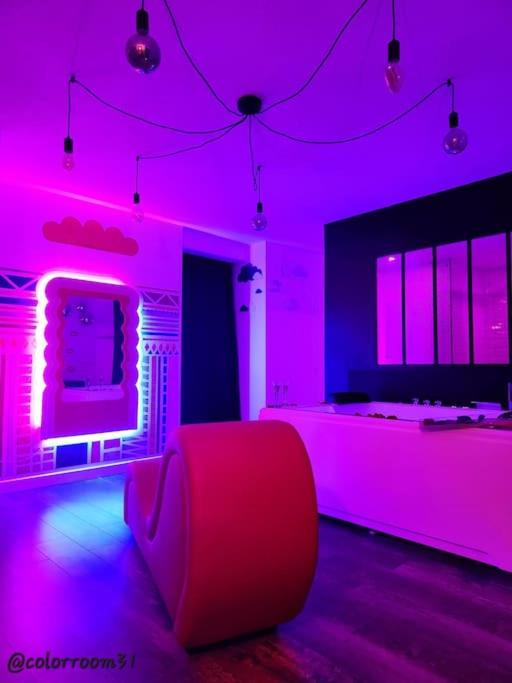 Colorroom31 - Nuit insolite - Spa - Tantra - Love room - Rouffiac-Tolosan27 de Colorroom31 - Nuit insolite - Spa - Tantra - Love room