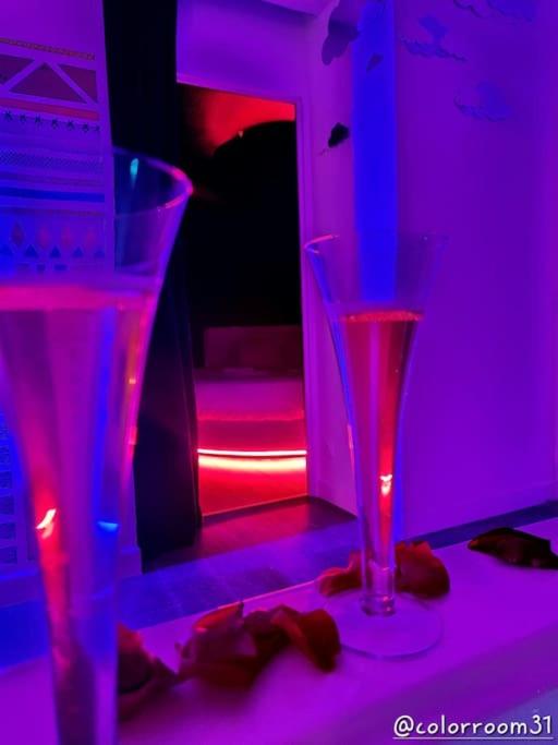 Colorroom31 - Nuit insolite - Spa - Tantra - Love room - Rouffiac-Tolosan7 de Colorroom31 - Nuit insolite - Spa - Tantra - Love room