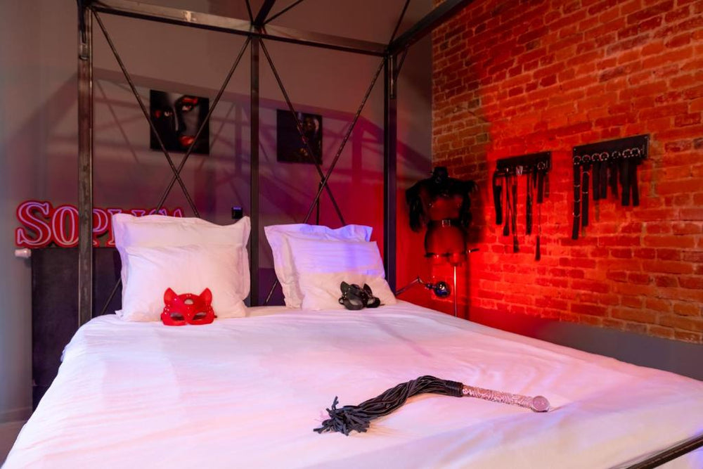 BDSM GREY TOP LOCATION Manufaktura Apart 18 Centrum Miasta , Idelny na Prezent , Parking na terenie , Bardzo Wygodne Łóżko ,OGROMNE LUSTRO ,Tylko dla dorosłych ADULTS ONLY - Łódź8 de BDSM GREY TOP LOCATION Manufaktura Apart 18 Centrum Miasta , Idelny na Prezent , Parking na terenie , Bardzo Wygodne Łóżko ,OGROMNE LUSTRO ,Tylko dla dorosłych ADULTS ONLY