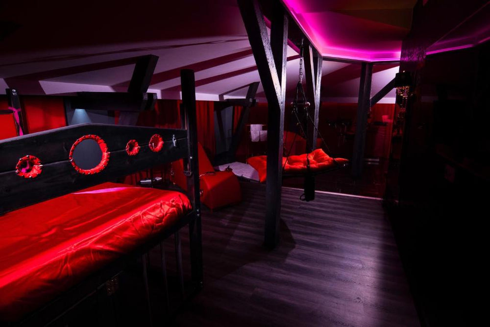 Red Palace Apartament BDSM - Bydgoszcz18 de Red Palace Apartament BDSM