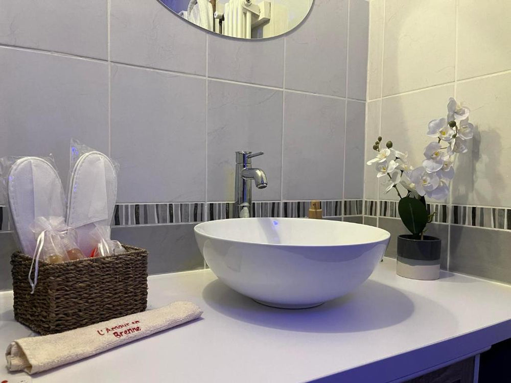 Loveroom Gîte de charme L'Amour en Brenne - Le Blanc4 de Loveroom Gîte de charme L'Amour en Brenne