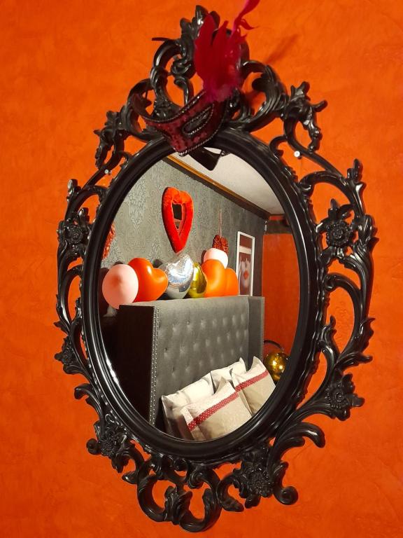 LOVE ROOM Le rouge et noir - Barr44 de LOVE ROOM Le rouge et noir