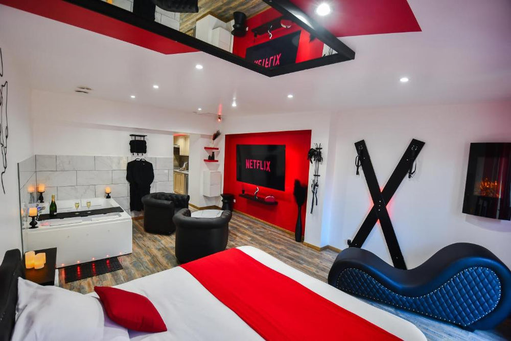 L'Arena - Love Room, Jacuzzi - La Seyne-sur-Mer28 de L'Arena - Love Room, Jacuzzi