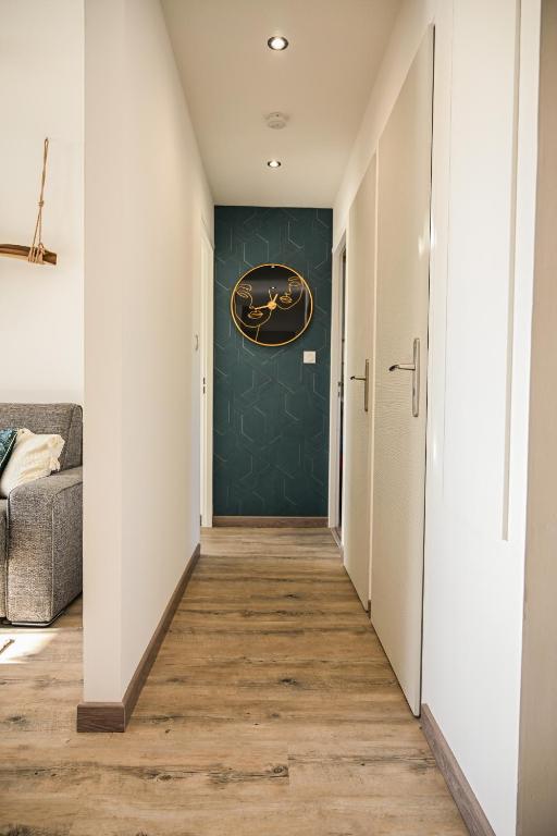 Love Room Luxe Près de la Mer - Fréjus33 de Love Room Luxe Près de la Mer