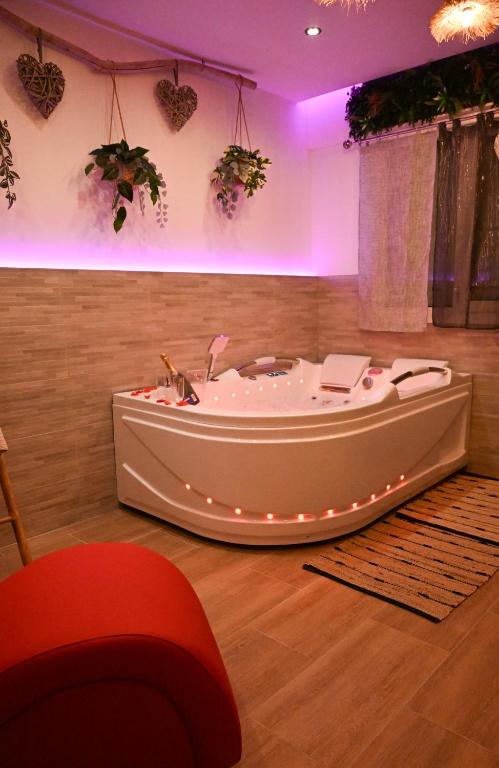 Love Room Luxe Près de la Mer - Fréjus21 de Love Room Luxe Près de la Mer
