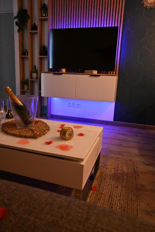 Love Room Luxe Près de la Mer - Fréjus10 de Love Room Luxe Près de la Mer