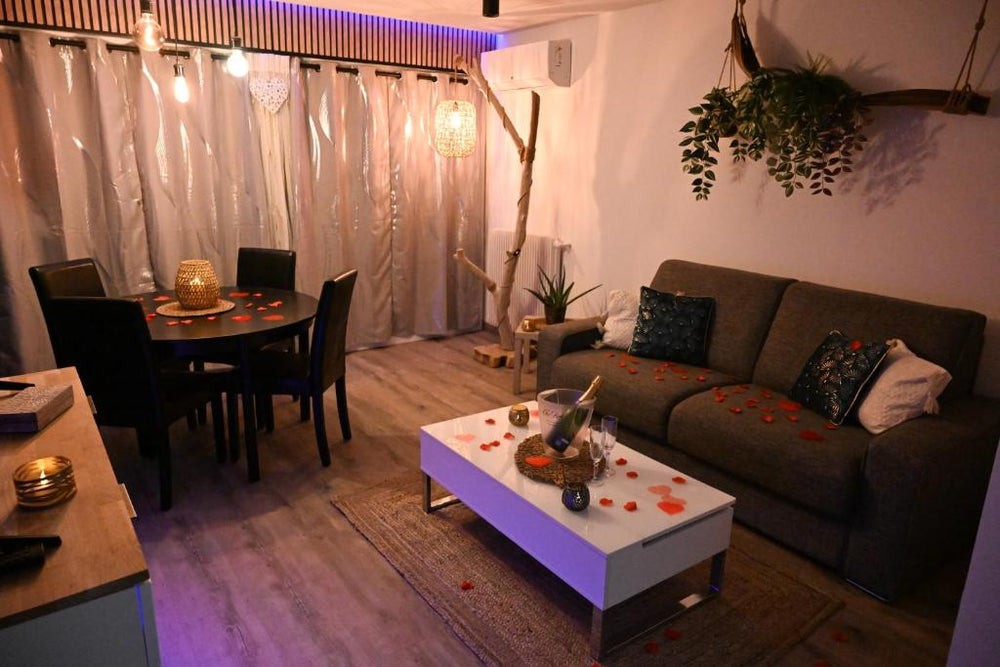 Love Room Luxe Près de la Mer - Fréjus40 de Love Room Luxe Près de la Mer