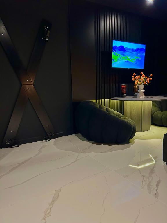 BDSM TANTRA Love Room Salon-de-Provence - Salon-de-Provence14 de BDSM TANTRA Love Room Salon-de-Provence