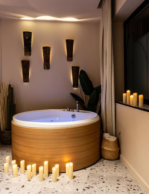 Love Room Strasbourg, Sauna, Spa, Suite Ibiza, Évasion Romantique et Sensuelle - Strasbourg20 de Love Room Strasbourg, Sauna, Spa, Suite Ibiza, Évasion Romantique et Sensuelle