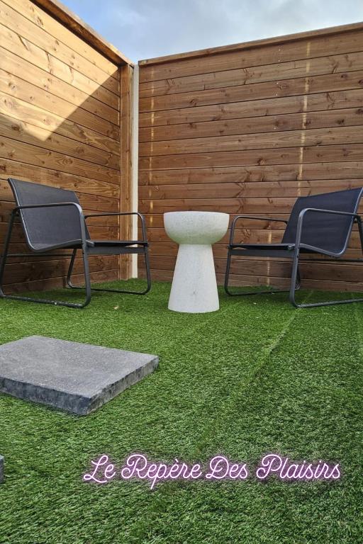 Maisons Plaisir & Pulsion Spa Sauna Privé - Allauch8 de Maisons Plaisir & Pulsion Spa Sauna Privé