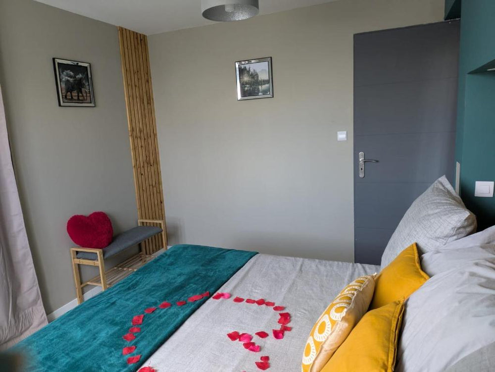 L'alcôve du 510 - Spa - chambre romantique - sauna - salle de jeux - Montauban9 de L'alcôve du 510 - Spa - chambre romantique - sauna - salle de jeux