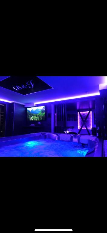Loveroom Metz Spa Privatif - Metz3 de Loveroom Metz Spa Privatif