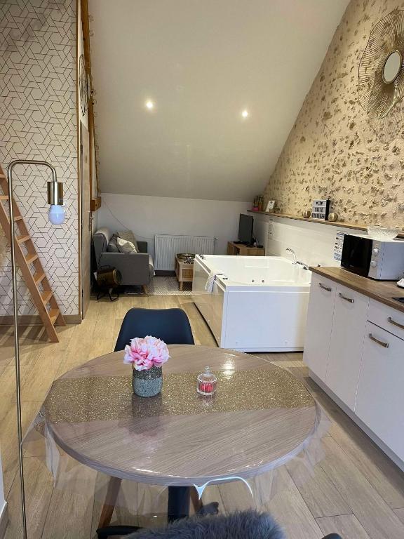 Gîtes & SPA du bien-être - Courgains24 de Gîtes & SPA du bien-être
