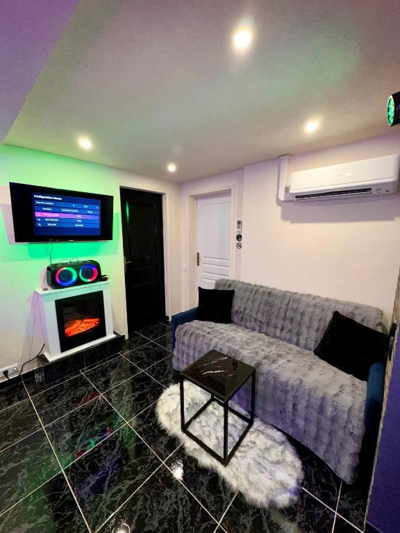 SWEET DREAMS Love room & Spa - Villeneuve-le-Roi16 de SWEET DREAMS Love room & Spa
