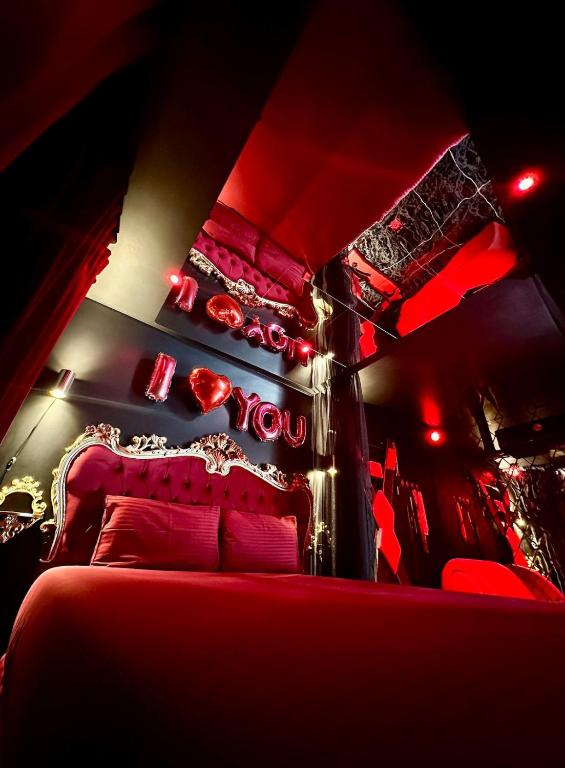 SWEET DREAMS Love room & Spa - Villeneuve-le-Roi23 de SWEET DREAMS Love room & Spa