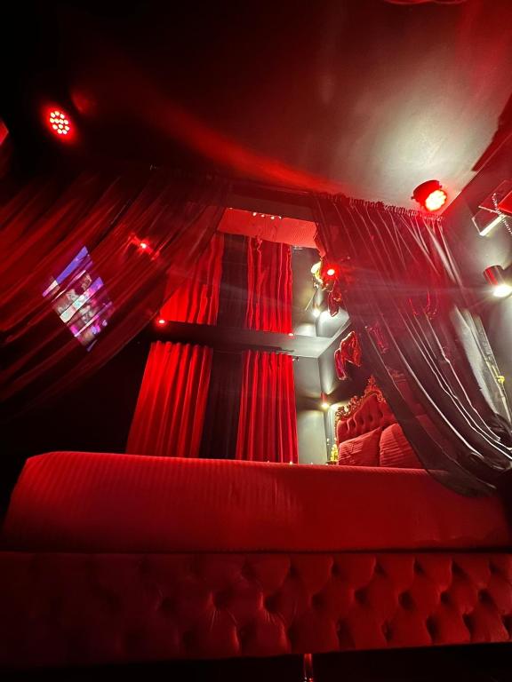 SWEET DREAMS Love room & Spa - Villeneuve-le-Roi3 de SWEET DREAMS Love room & Spa